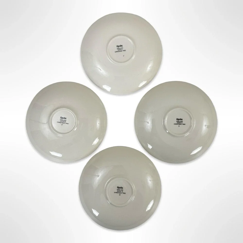 Spode Christmas‎ Tree Tea Cups Saucers Set of 4 England S3324 Holiday Ceramic